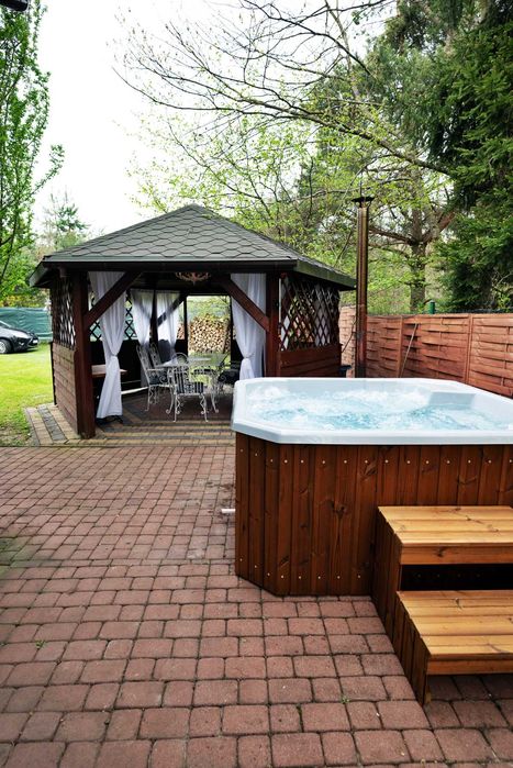 Domek letniskowy nad rzeką weekend noclegi Jura jacuzzi WOLNY WRZESIEŃ