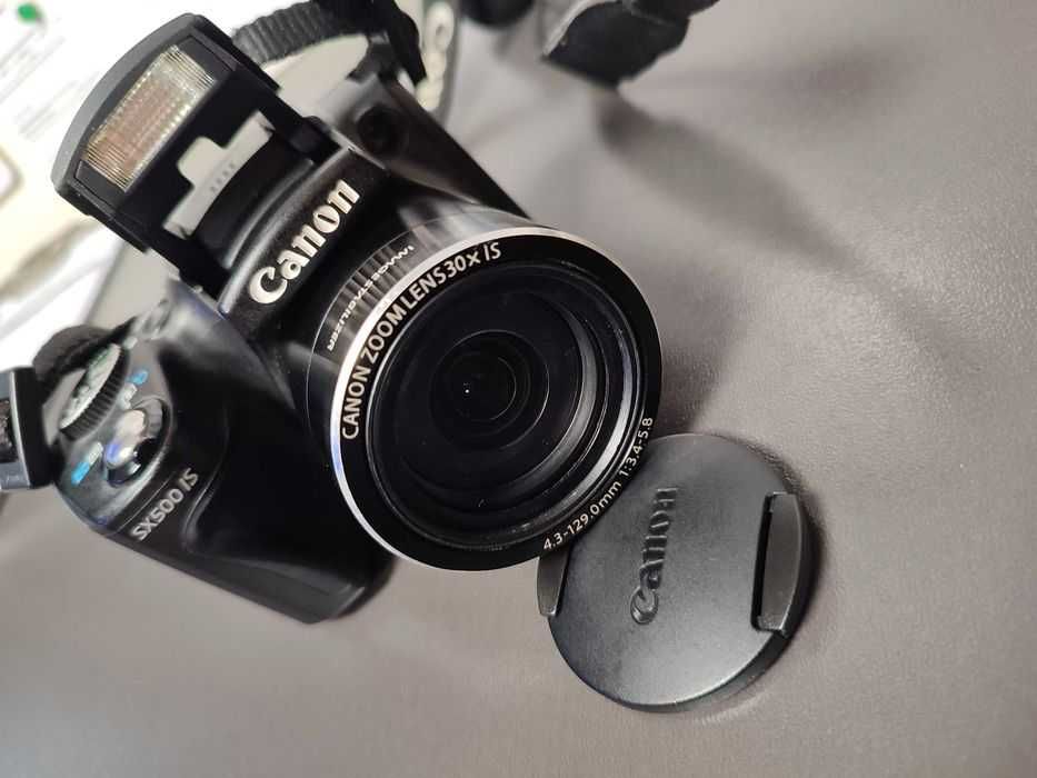 Máquina Canon SX 500 is