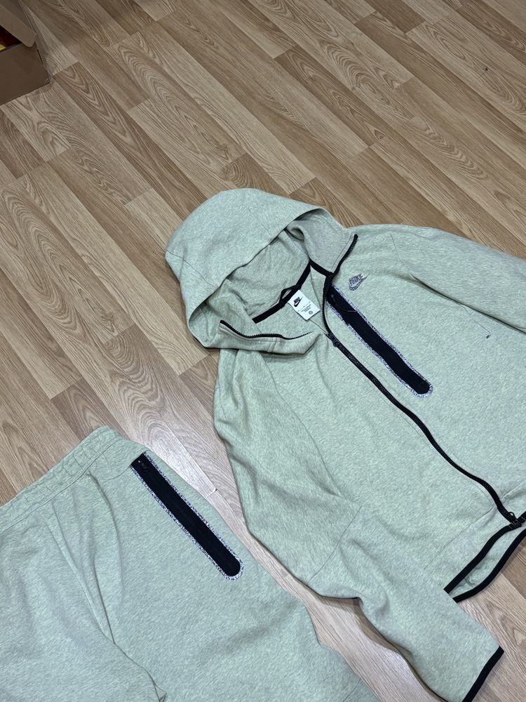 nike tech fleece костюм