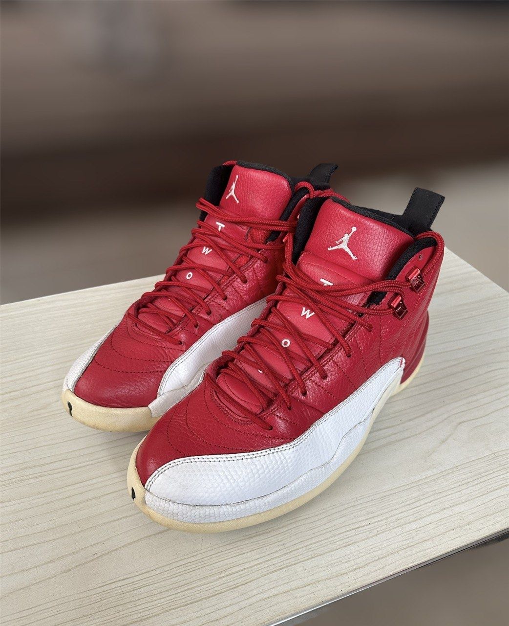 Jordan 12 Retro Gym Red 2016.