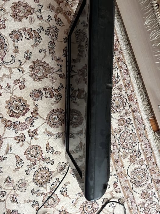 телевізор Liberton LCD 1903 HDR