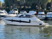 Jacht motorowy GALEON 325 HT  DIESEL  2 x Volvo Penta D4 łódź motorowa