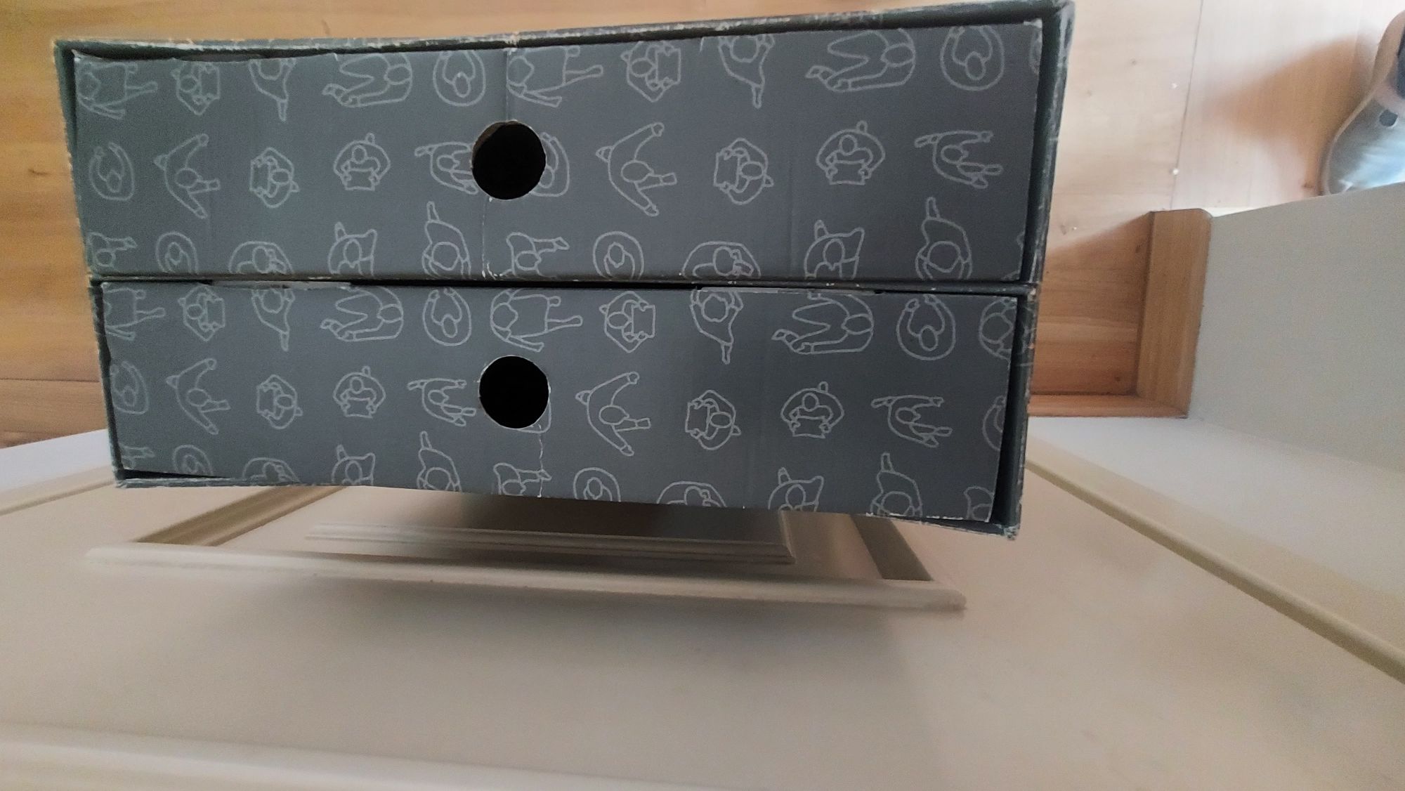 Komoda tekturowa popiel Ikea, dwie szufladki