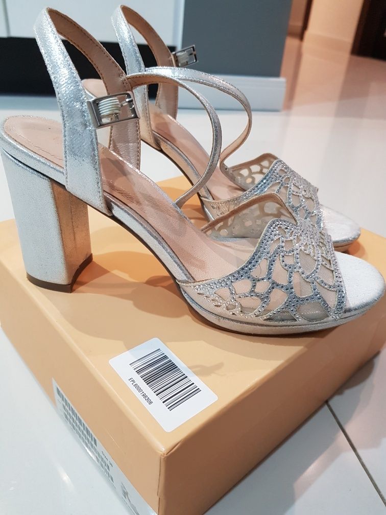 Buty ślubne Menbur r38