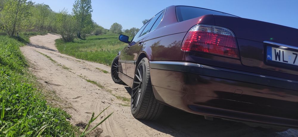 Sprzedam BMW e38 735