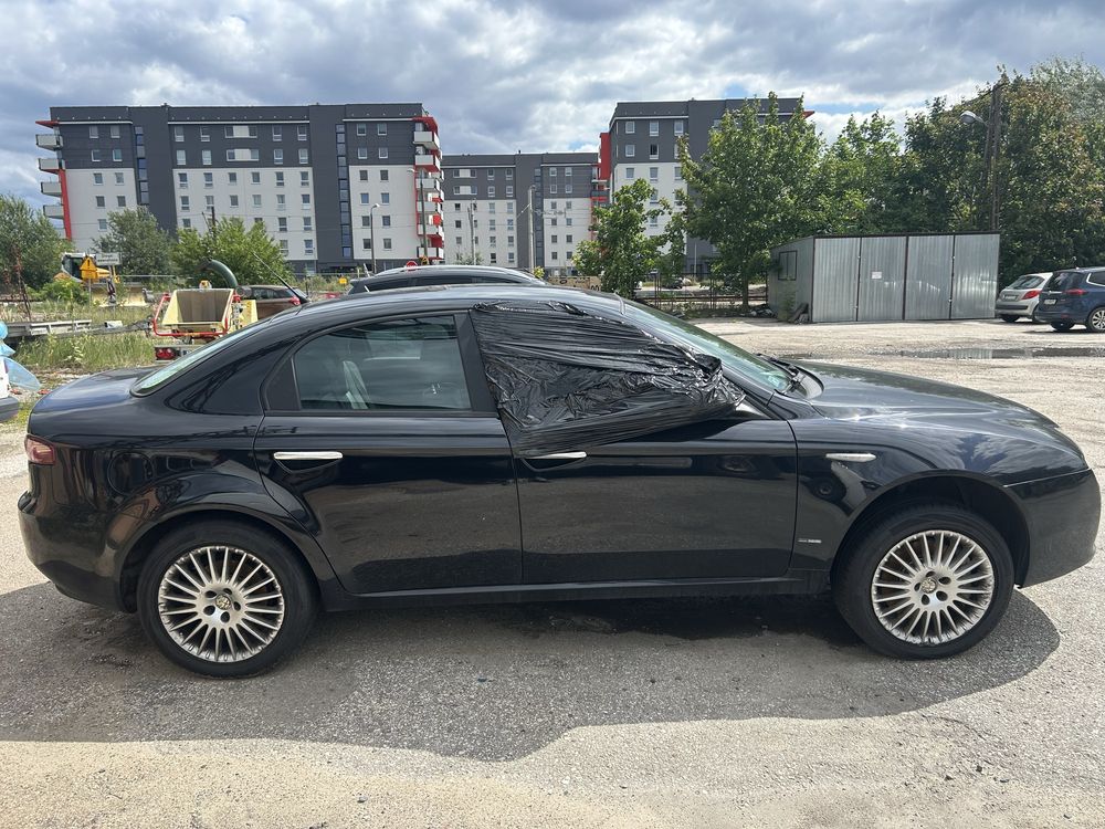 Alfa Romeo 159 2.4JTDM Sedan 200KM