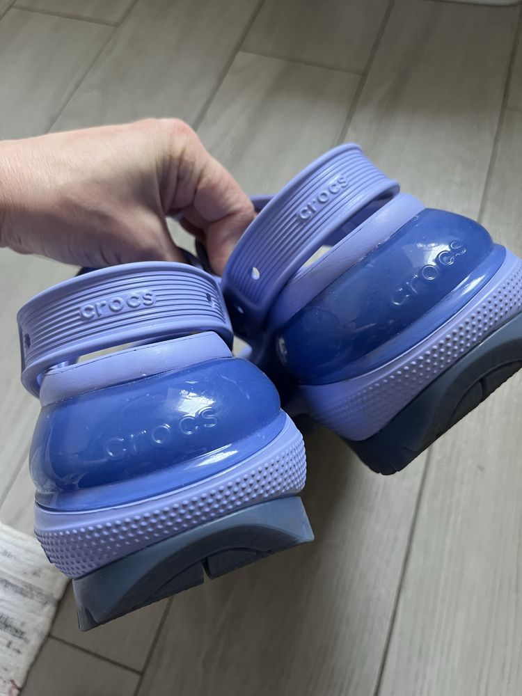 Сандалі Crocs Mega Crush M7 W9 , 40 р.