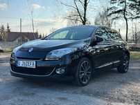 Renault Megane Wersje BOSE, bardzo dobre wyposażenie, niski przebieg, 6 biegów