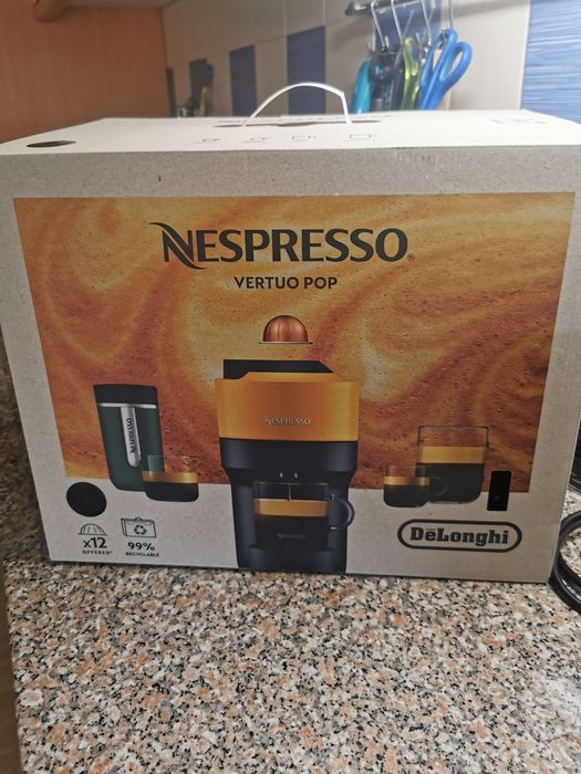 Máquina de café Nespresso vertuo