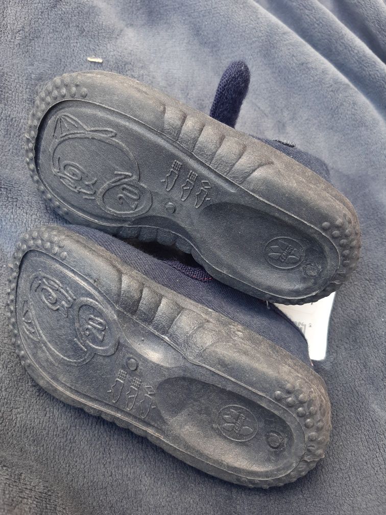 Buty kapcie papcie oddychające przedszkole żłobek 20