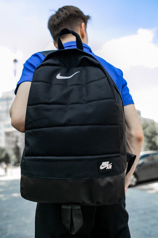 Рюкзак чорний Nike AIR