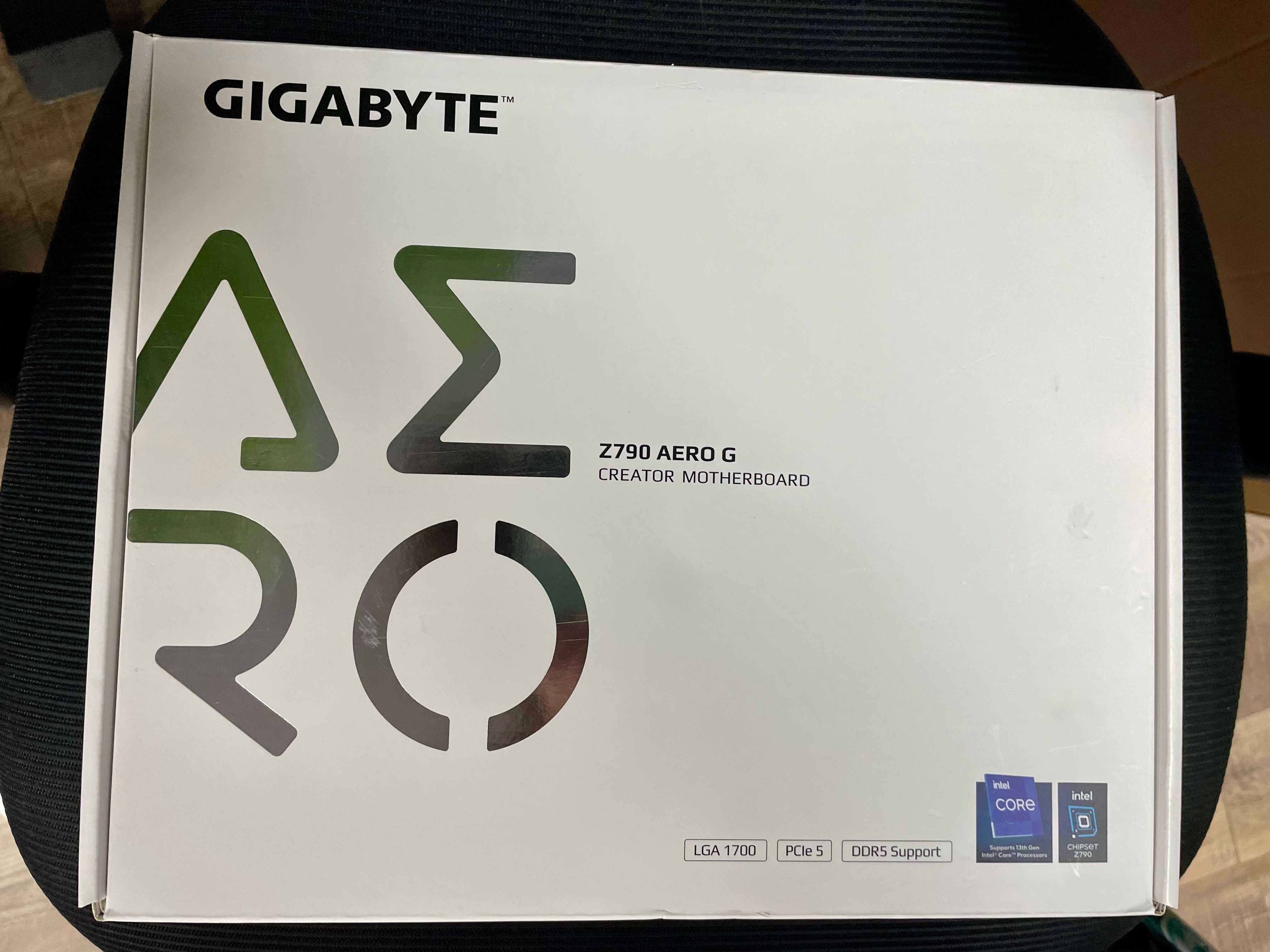 GIGABYTE Z790 Aero G Placa Base
