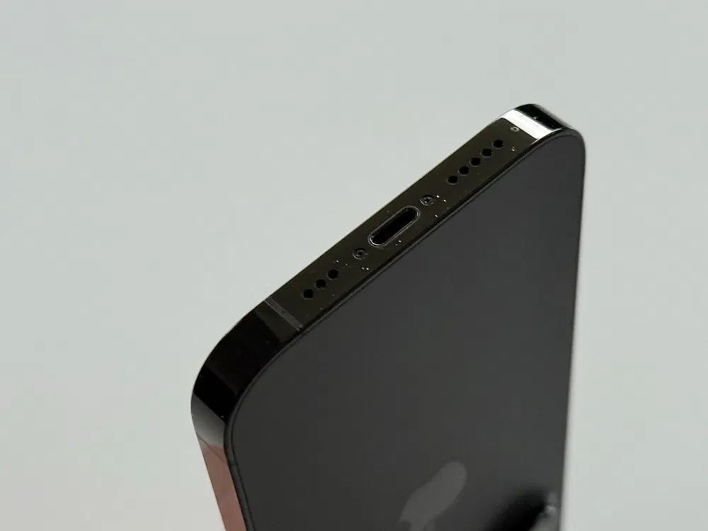 Iphone 14 pro 128gb. Батарея 88% не вскривався!