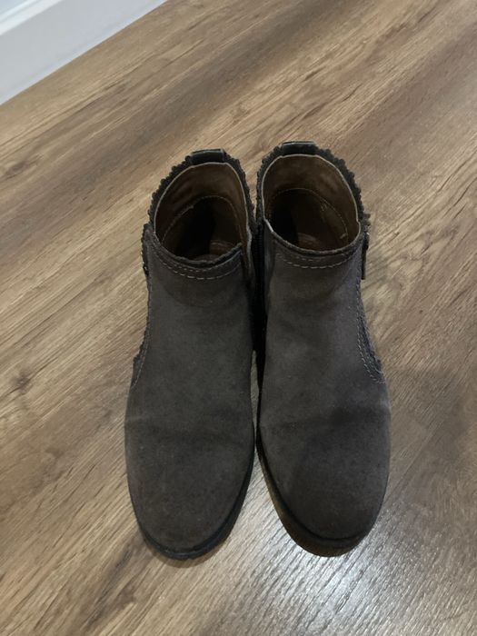 Botins cinza camurça