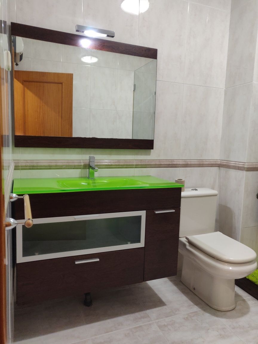 Lavatório WC verde