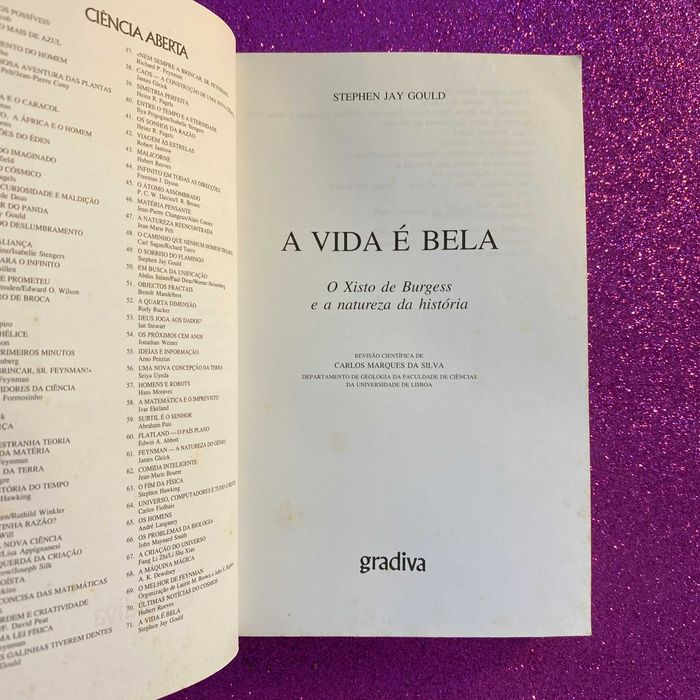 A Vida é Bela - Stephen Jay Gould (portes incluídos)