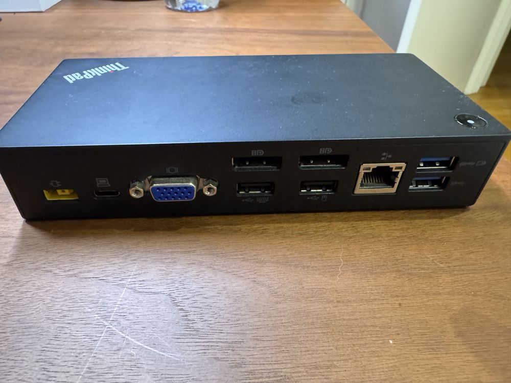 Lenovo ThinkPad USB-C dock