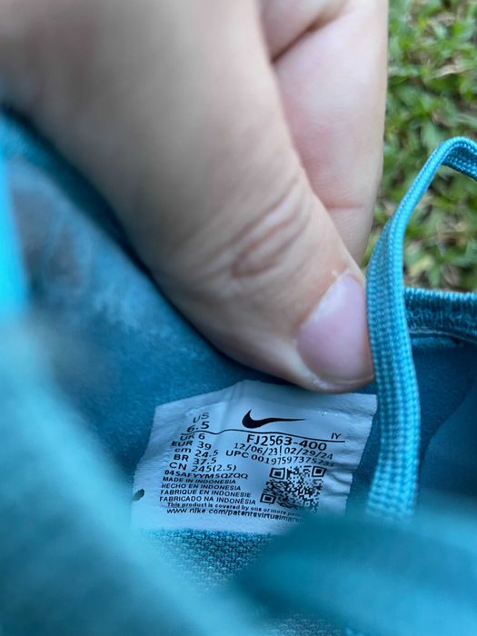 Chuteiras Nike Phantom GX2 Pro – Tamanho 39