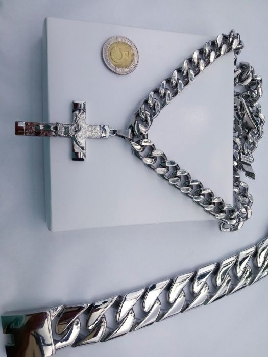 Srebrny łańcuszek,łańcuszek z krzyżykiem,140 gram NOWY,316 l,jak kruk