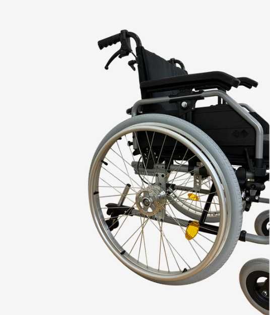 Cadeira de Rodas em Alumínio com Travão de Cuidador UN2014 - SENSICARE