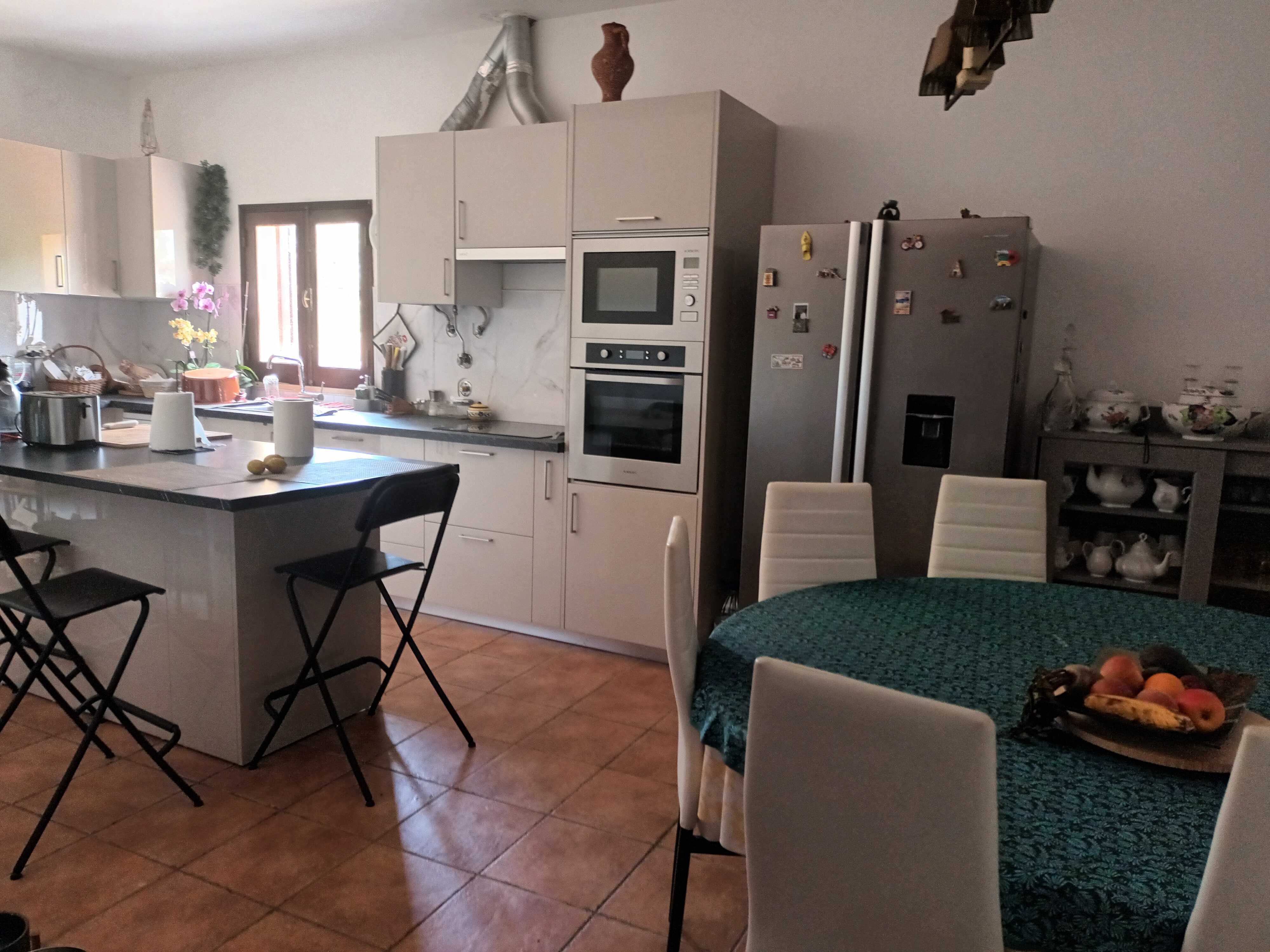 Vendo moradia V4 em Paderne/Albufeira