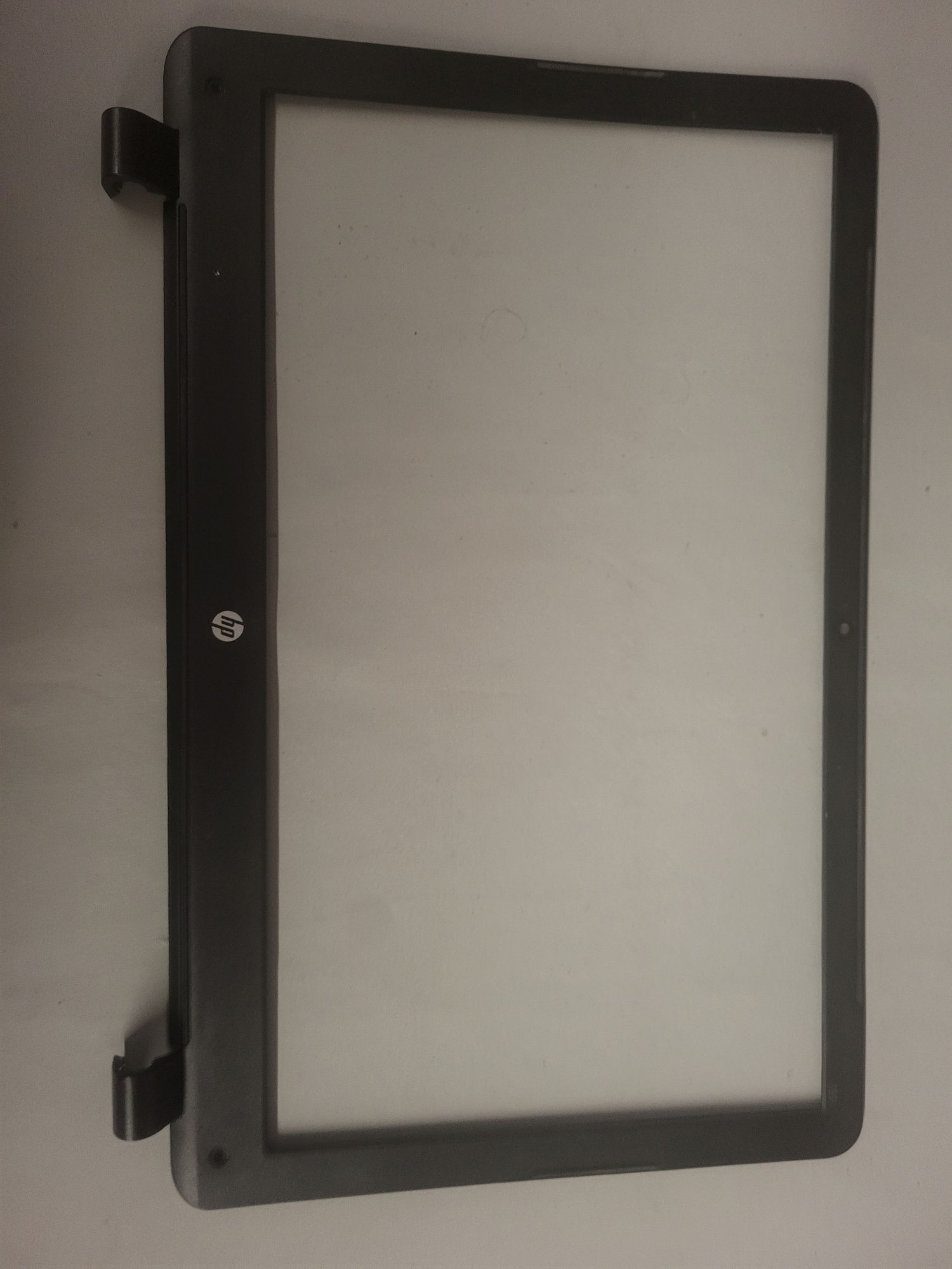 Sprzedam Ramkę matrycy do laptopa HP 450 G1