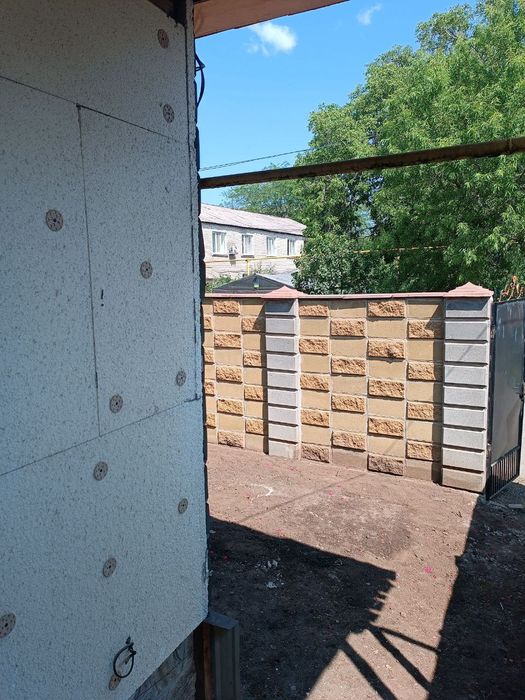 Продам 2-кімнатну квартиру на землі (вул. Кам'яномостівська)