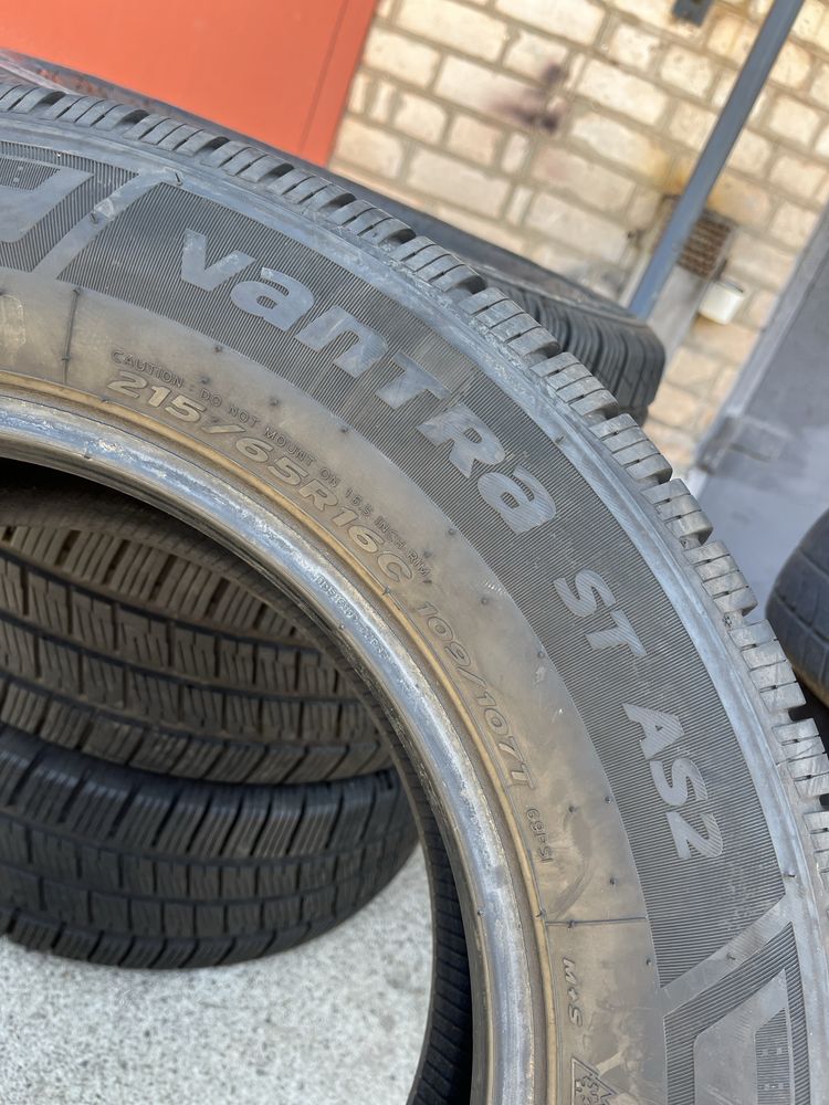 Всесезонні Шини 2023рік R16C 215/65 Hankook Vantra ST AS2 RA30