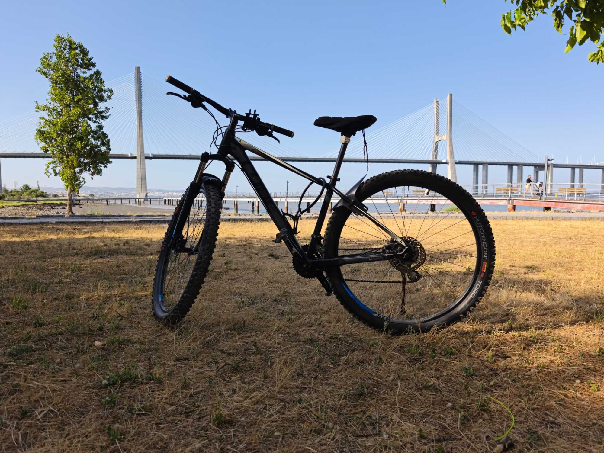 Bicicleta CUBE AIM 29