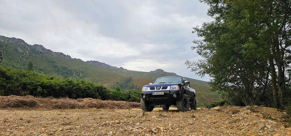 Nissan Navara D22