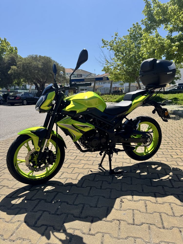 Benelli 125 (como nova)