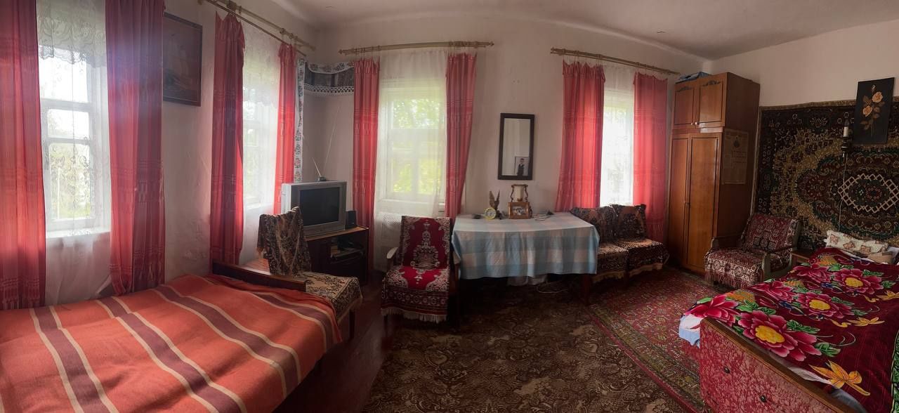 Продаж будинку в селі Унучки