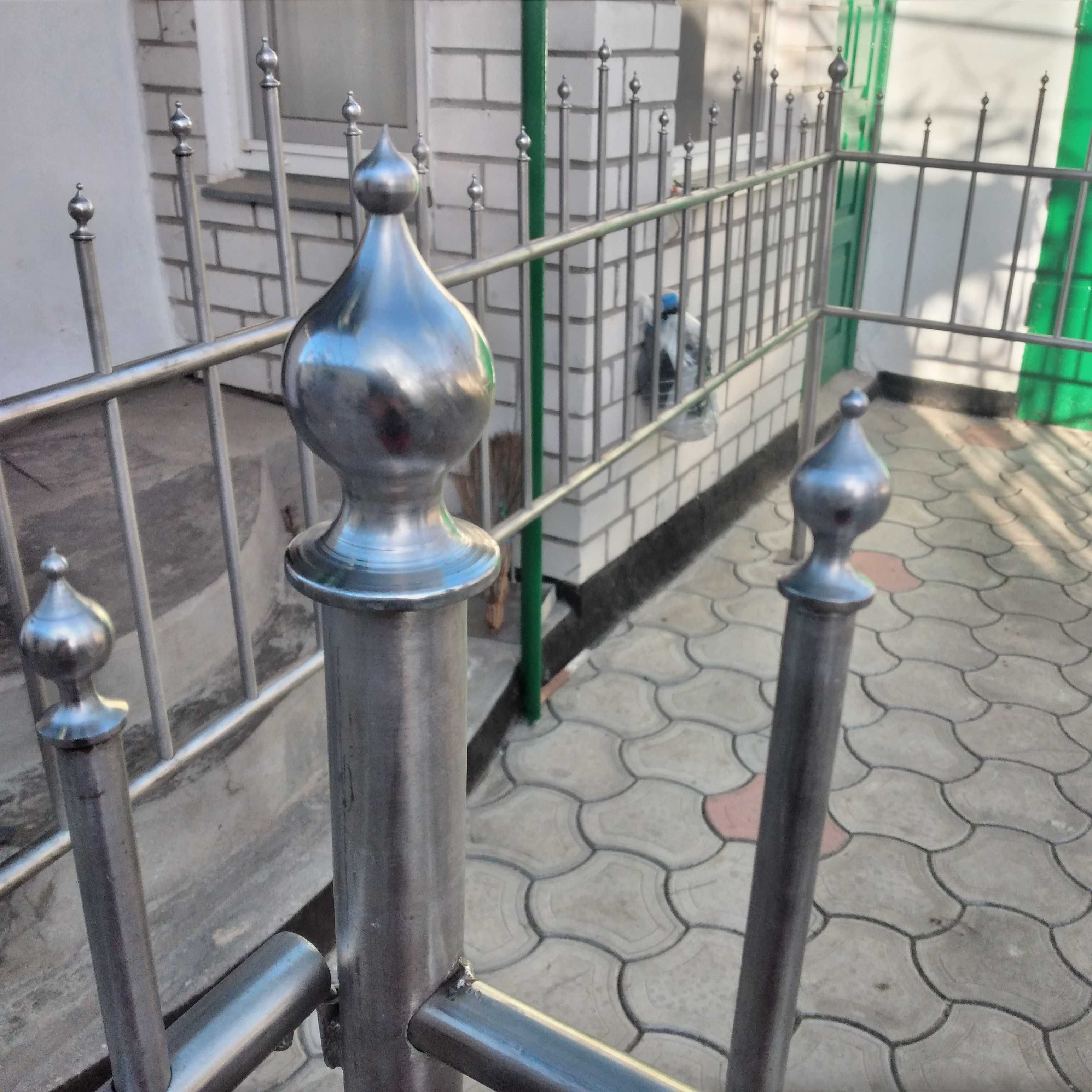 Огорожа з нержавіючої  сталі