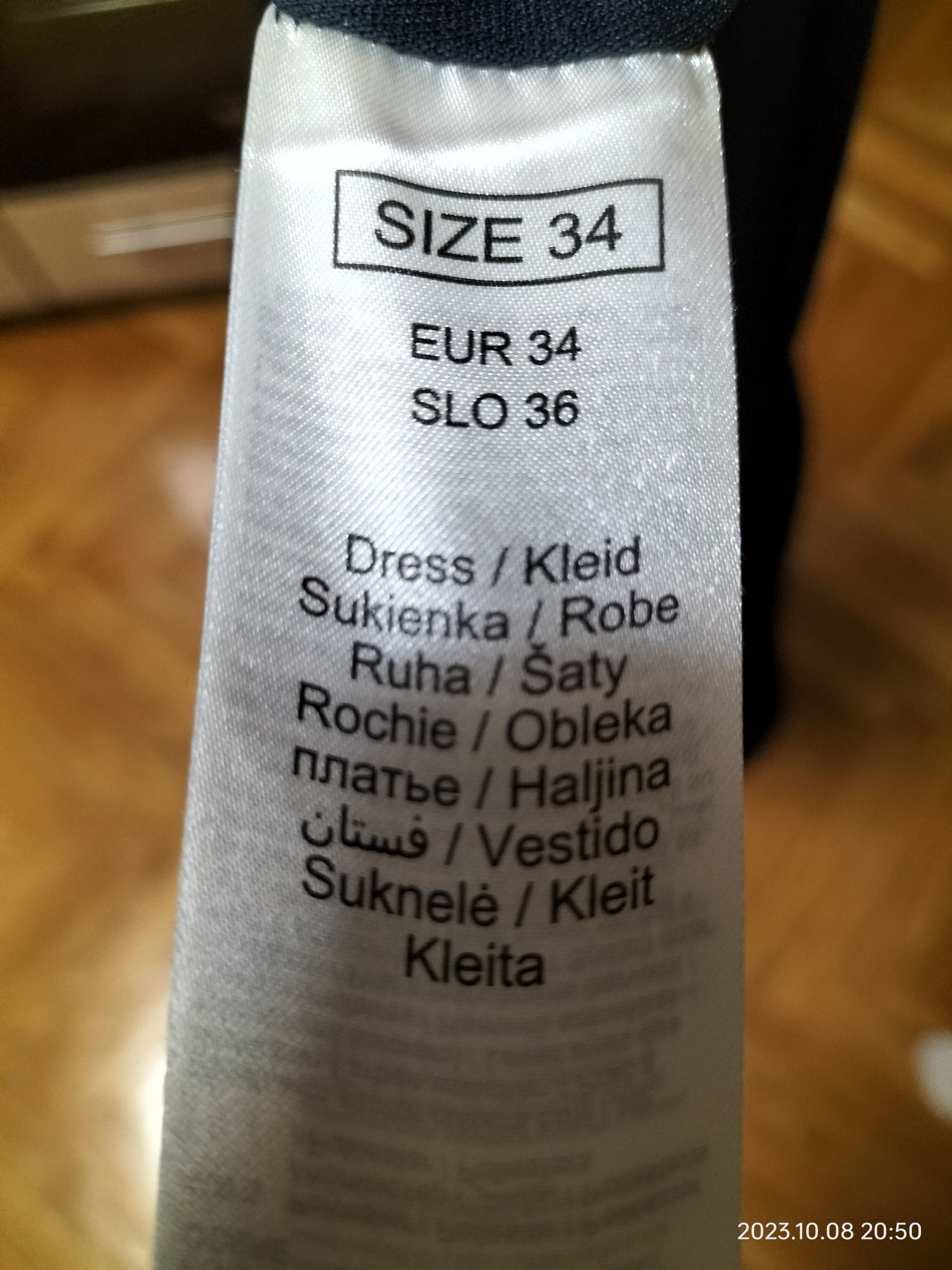 Elegancka Sukienka Orsay 34