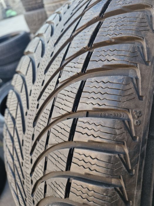 Шина гума 255 55 18 мішелін