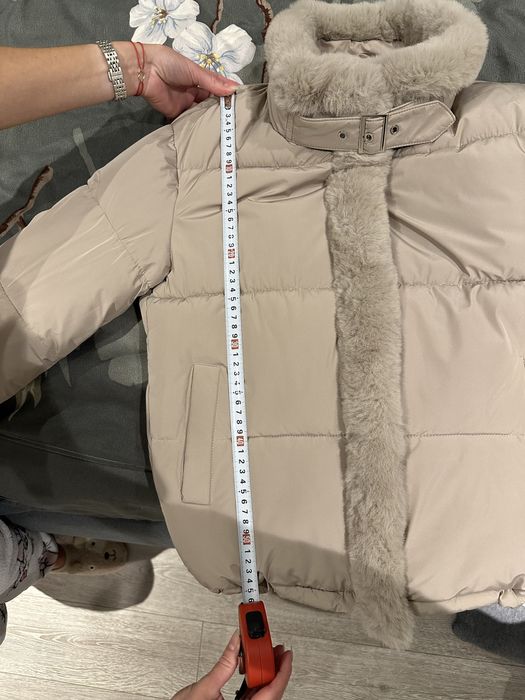 Жіноча куртка