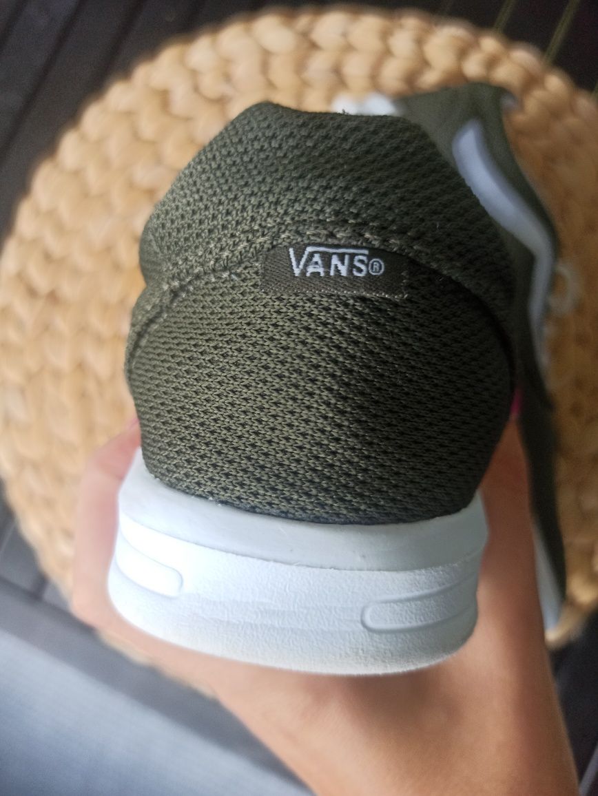 Buty adidasy dla chłopca r. 35 Vans