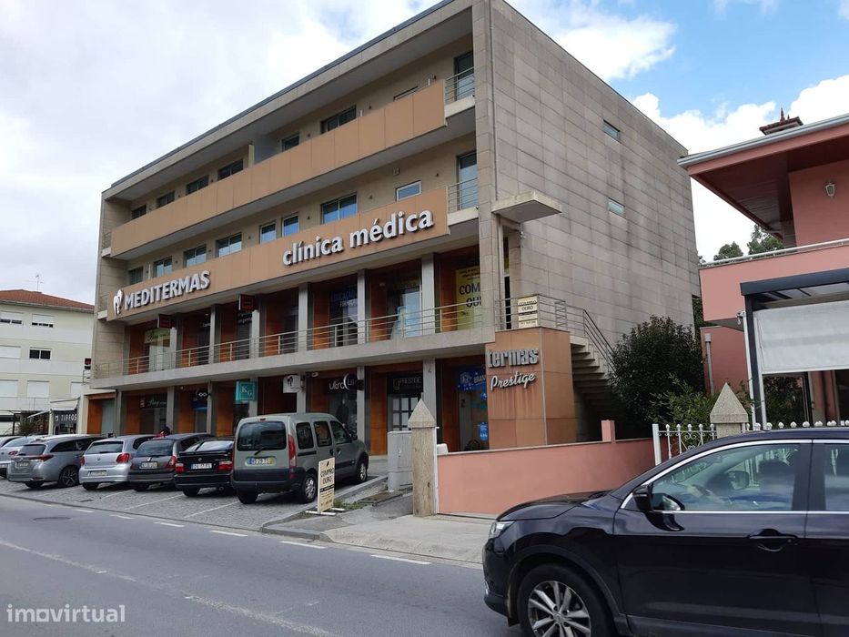 Arrenda Apartamento T-2 Centro das Termas S. Vicente Penafiel