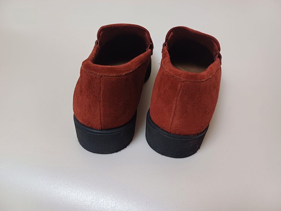 Замшеві лофери Clarks