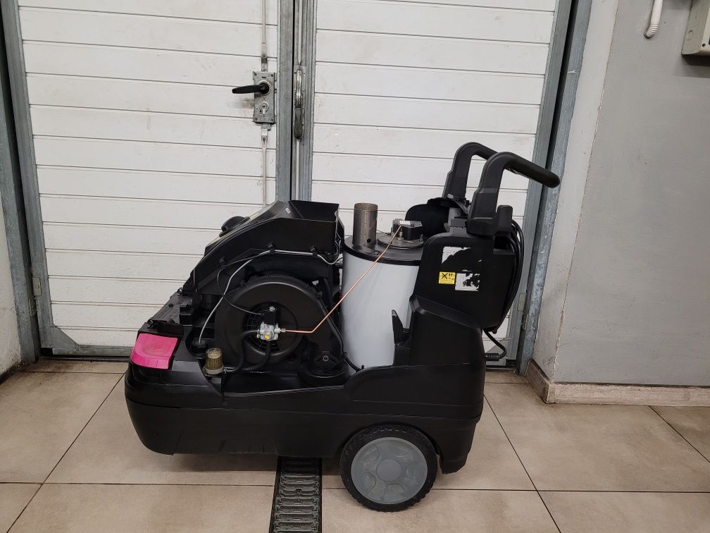 Myjka Ciśnieniowa Karcher HDS 6/14 C * Gorąca Woda * 230V *