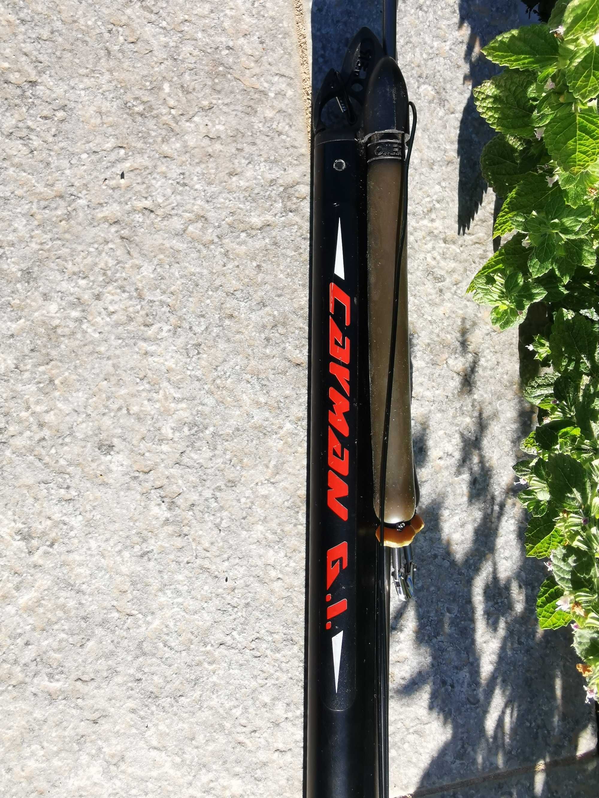ARMA PESCA SUBMARINA Omer Cayman GI 60cm c/carreto NOVO