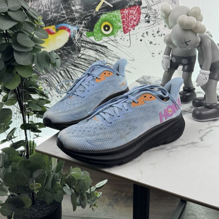 Кросівки Hoka Clifton 9 42.5 розмір Е5719