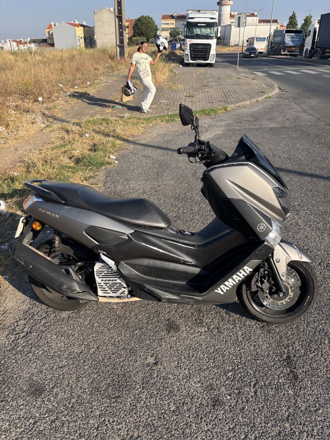 N-Max 2019 na descrição
