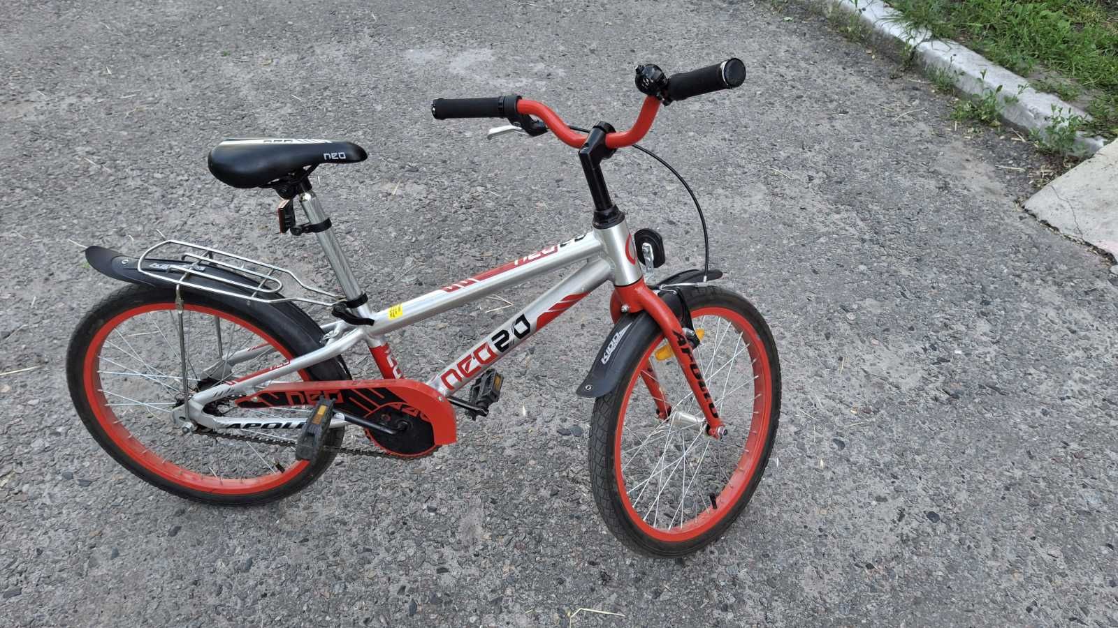 Продам дитячий велосипед Apollo neo 20