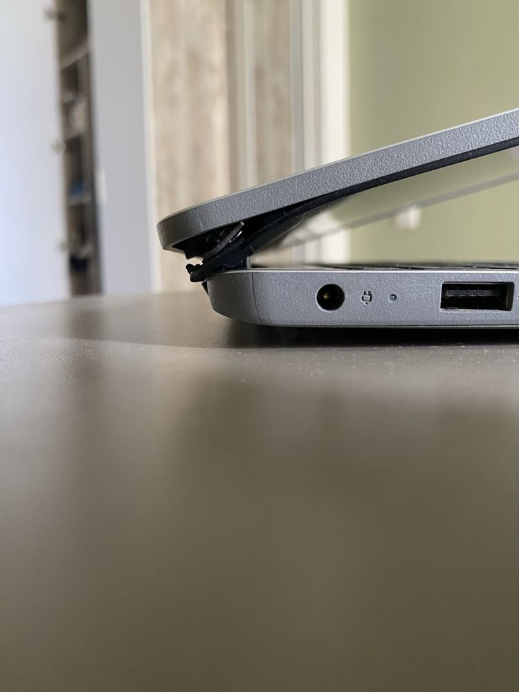 IdeaPad 1-15ADA7 Laptop - Type 82R1