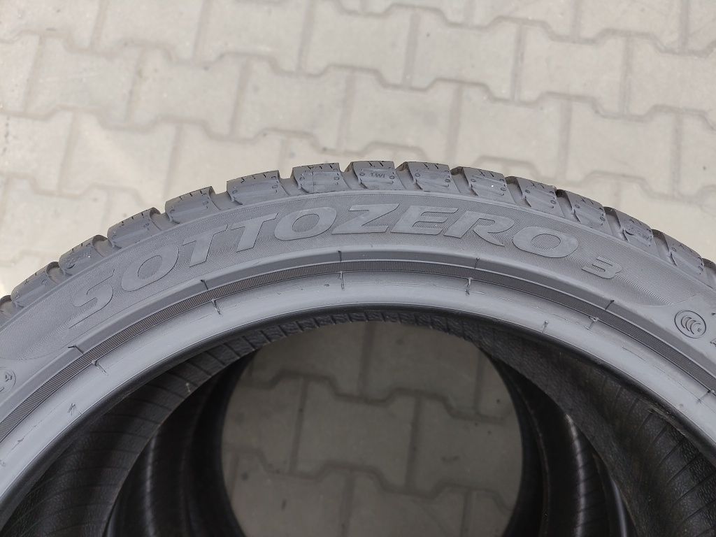 205/40/17 Pirelli Sottozero 3