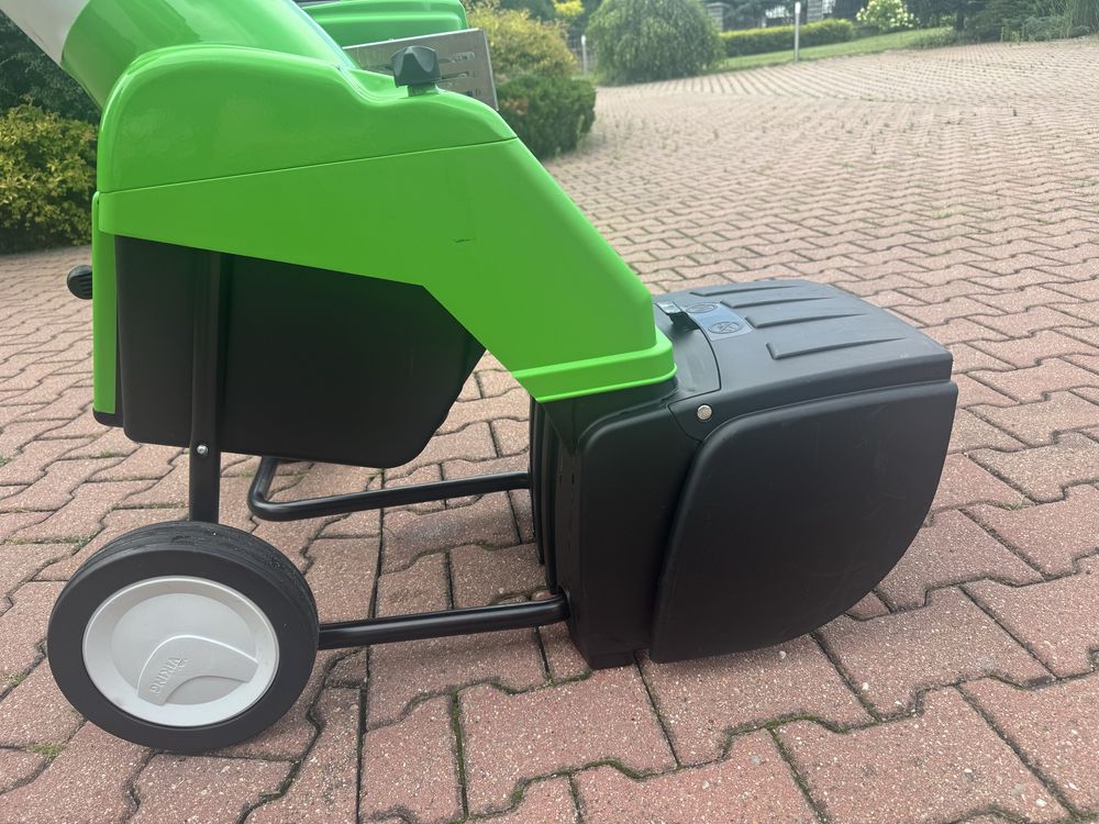 Rozdrabniacz gałęzi, rębak spalinowy Viking GB370S