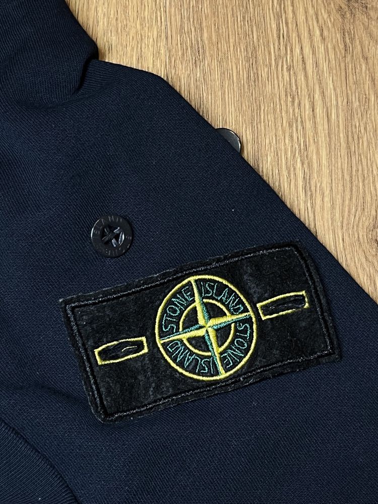 Bluza Stone Island czarna patka rozmiar S