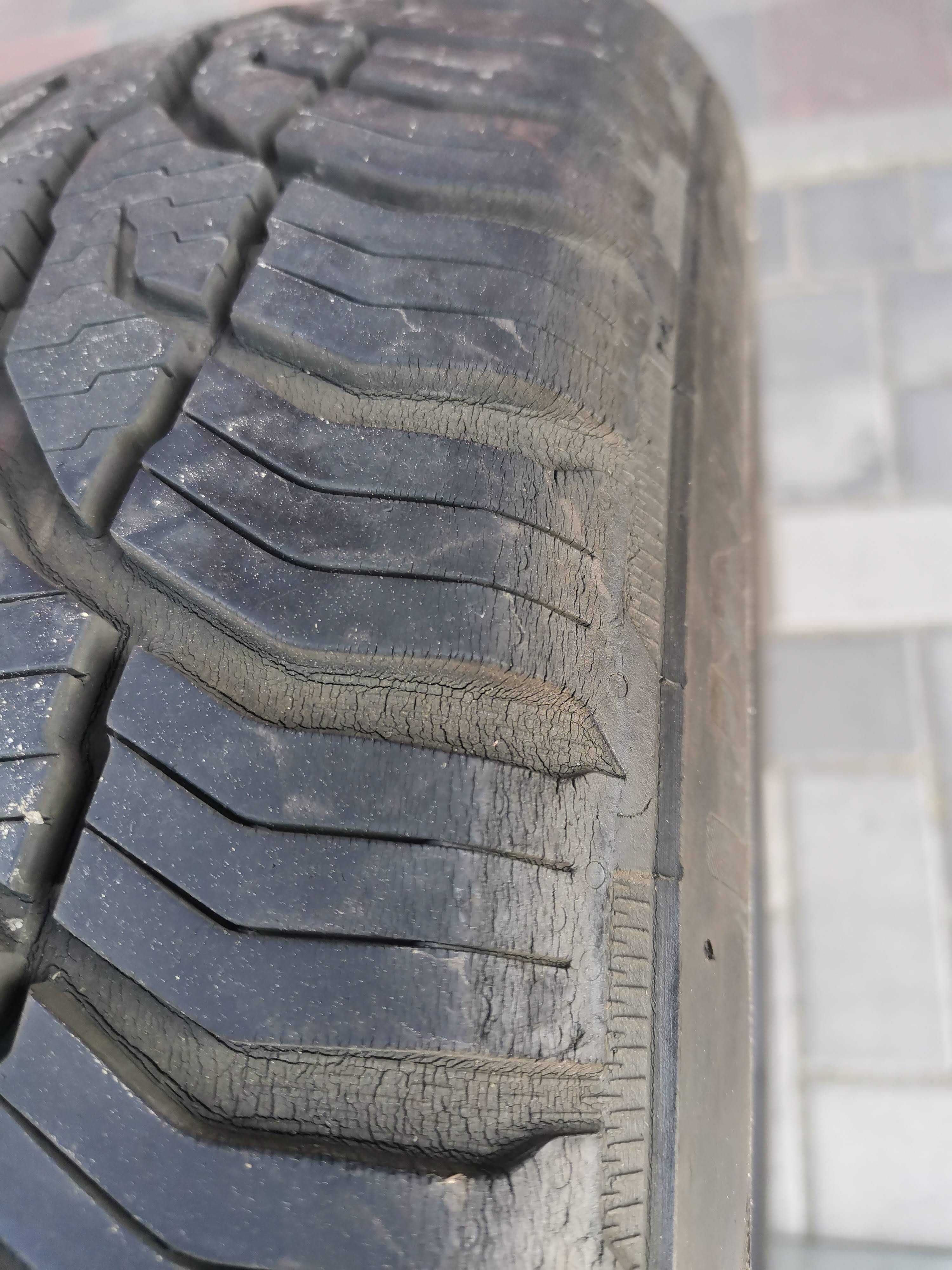 2 Opony wielosezonowe Uniroyal AllSeasonExpert 2 205/55 R17 95V XL