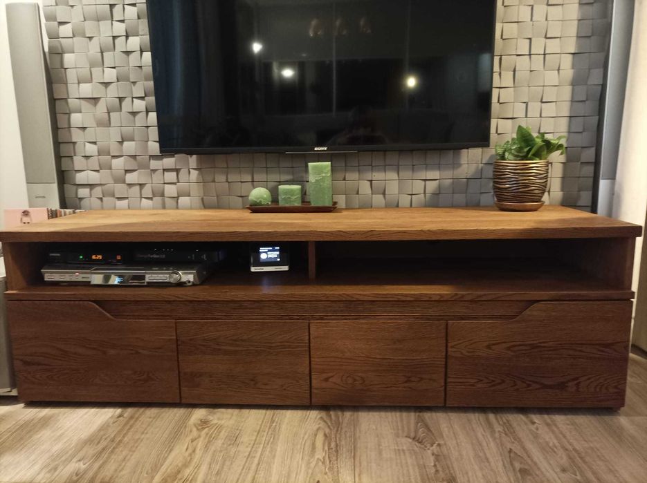 Sprzedam  w stanie idealnym komodę rtv